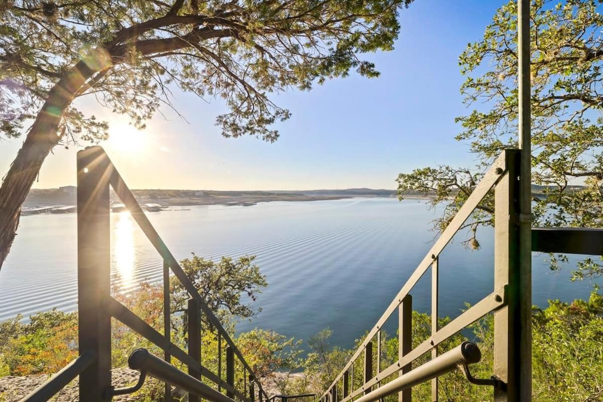 Atlantis On Lake Travis Pool Hot Tub Dock Villa Leander Eksteriør billede